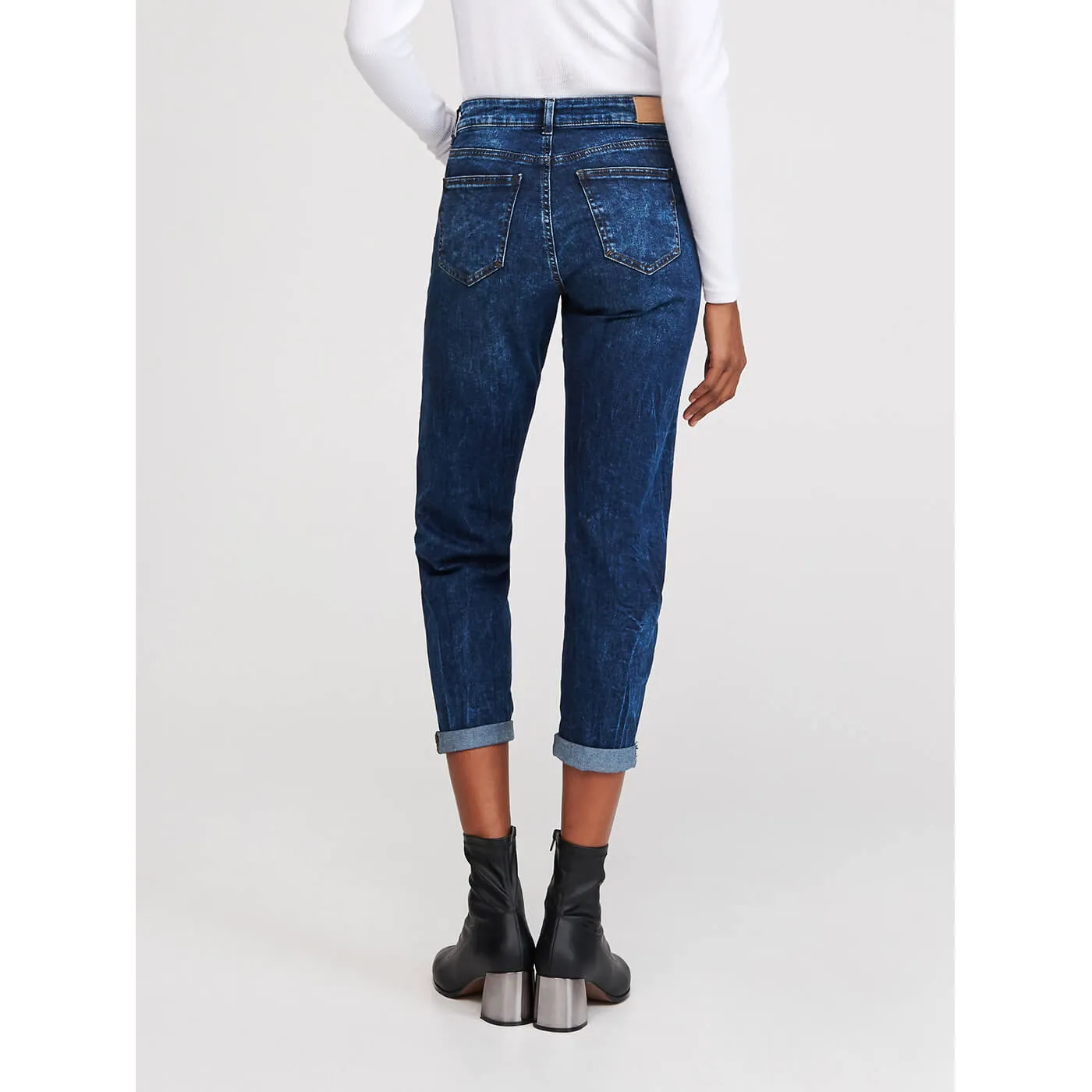 Reserved Boyfriend Slim Fit Jeans