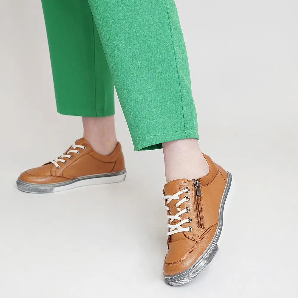 Ronnie Coconut Leather Sneakers